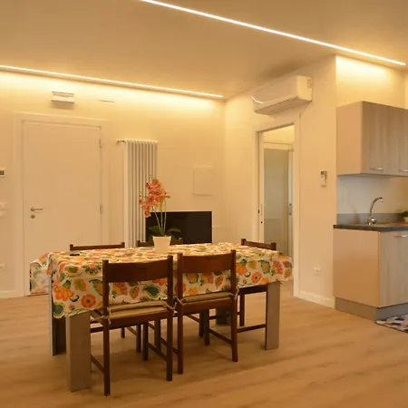 Cozy And Cheap Pellico Apt Appartamento Noale